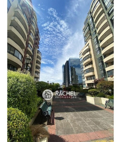 Se Vende Excelente Departamento Condominio Plaza Hochstetter