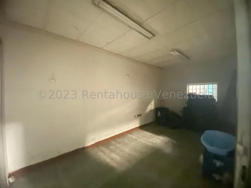 Galpón En Venta Santa Rosa Brm