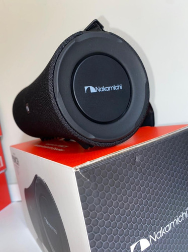 Caixa De Som Portatil Com Bluetooth 600w