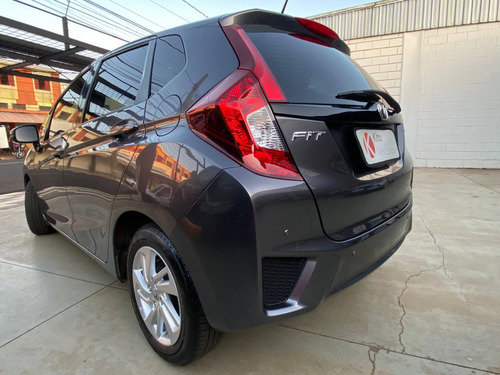 Imagem 4 de 11 de Honda Fit 1.5 Lx 16v Flex 4p Manual