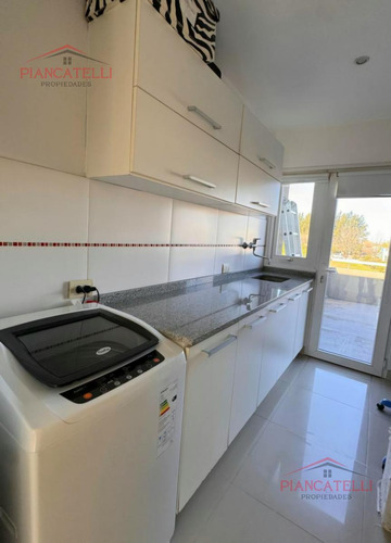 Venta De Casa En Terravista Con Vista A La Laguna