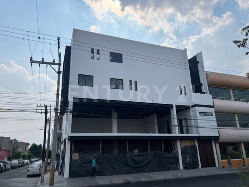 Renta De Local Comercial, Av. Chimalhuacán, Nezahualcóyotl.
