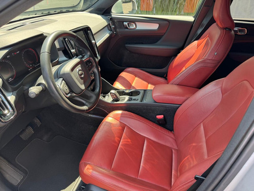 Xc 40, El Suv Más Exitoso De Volvo, Excelente Estado