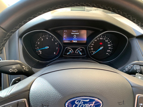 Ford Focus Titanium Hatch
