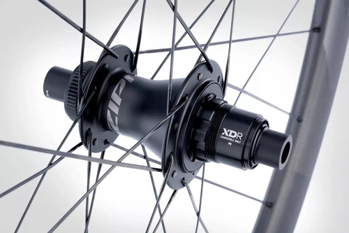 Ruedas Zipp 303s Ruta 12v Xdr 100/142mm Disc Carbono Negro