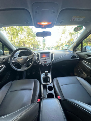 Chevrolet Cruze 1.4T LT MT