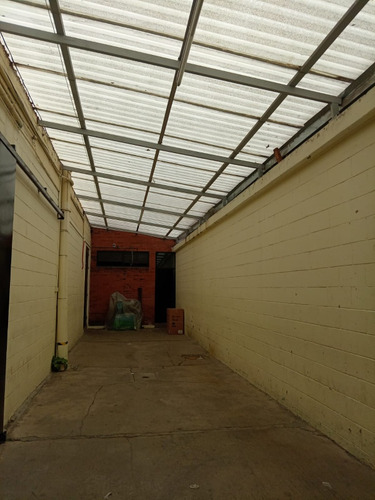 Se Vende Bodega Comercial En Naucalpan Edo Mex A Pocos Metros De Periferico