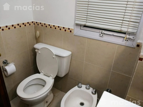 Imagen 11 de 13 de Hermosa Casa Tipo Dúplex Desarrollada En Dos Plantas En Yerba Buena.