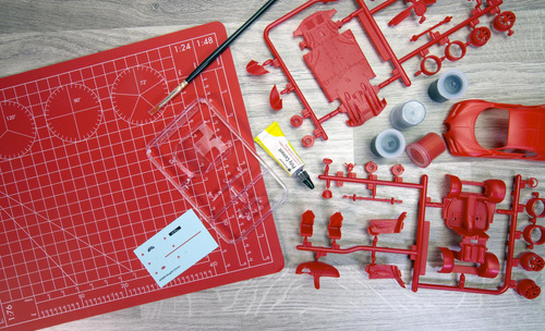 Kit De Coche Modelo Airfix Bugatti Chiron A55005 143 Rojo