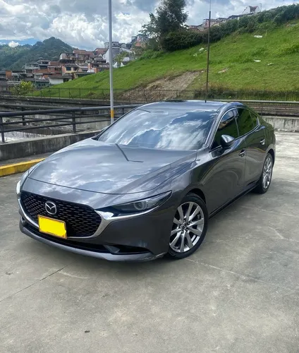 Mazda 3 2.5 GRAND TOURING LX