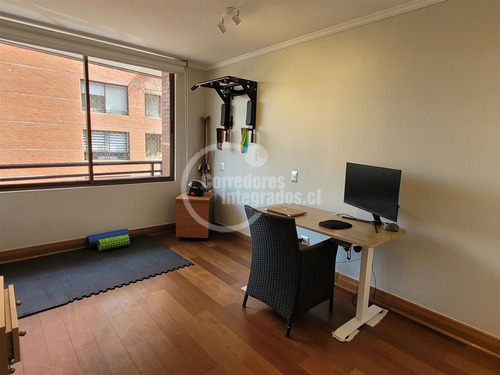Departamento En Arriendo De 4 Dorm. En Las Condes