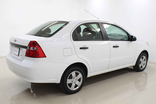 Imagen 5 de 15 de Chevrolet Aveo 2017 4 Cilindros