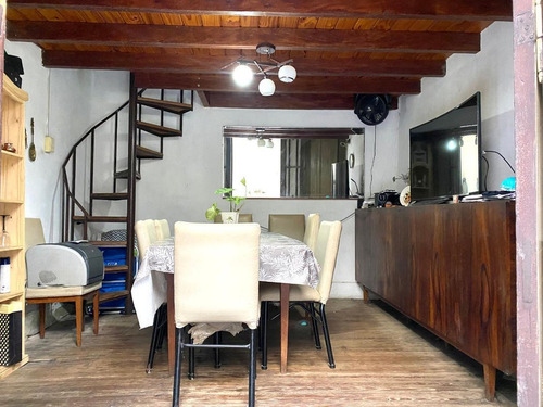 Imagen 6 de 28 de Casa De 6 Dormitorios En Venta En El Centro De Rosario