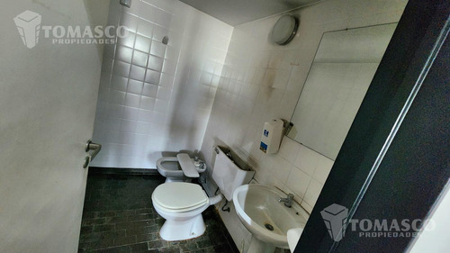Venta Oficina Comercial 700m2 Más 13 Cocheras Fijas Más Bauleras