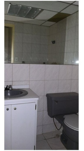 Imagen 11 de 13 de Alquilo Oficina En La Torre Phelps