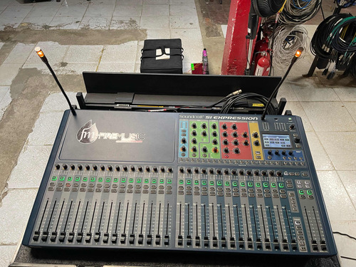 Mixer Soundcraft Si Expression 3