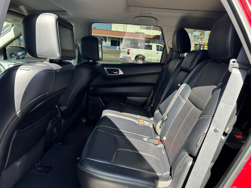 Nissan Pathfinder Exclusive