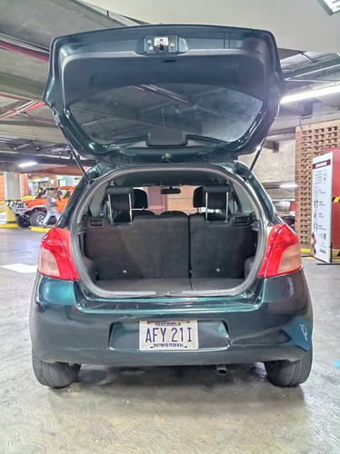 Imagen 5 de 9 de Yaris 2007