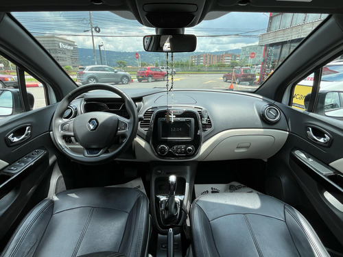 Renault Captur Intens 2.0cc TP AA 4X2