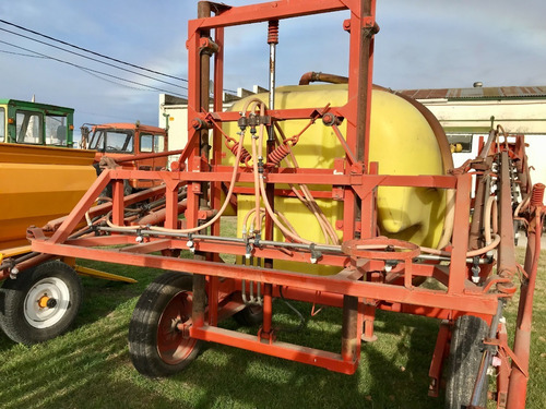 Imagen 7 de 7 de Pulverizador Barbuy 3500 Lts De 18 Mts