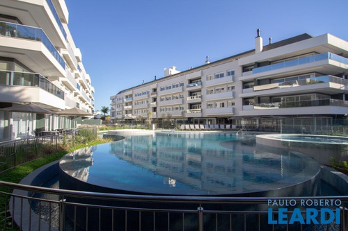 Imagem 2 de 15 de Duplex - Jurerê Internacional - Sc - 642875