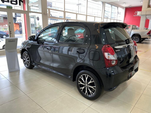 Imagen 3 de 17 de Toyota Etios Xls Pack A/t 5p My 2022 Reserva De Cupo Mr