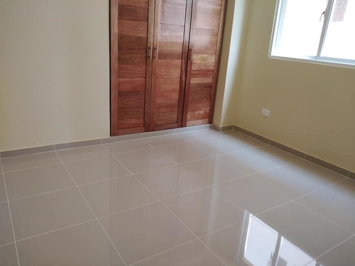 Vendo Apto Tipo Penthouse 2 Hab/ 201 Mt2 En Miramar, D.n.