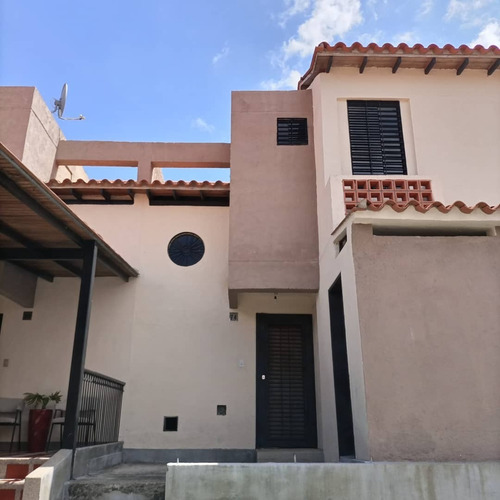 Imagen 4 de 19 de Altos De Monte Alegre I I Townhouse Cod 11245 Mg.a. Vende Yackeline Tovar 04145831984