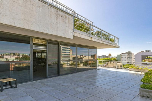Edificio Corporativo Correa | Excelente Ubicación