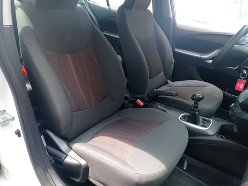 Chevrolet Aveo 1.5 Ls Mt