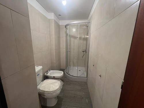 Triplex A Estrenar De 4 Ambientes.