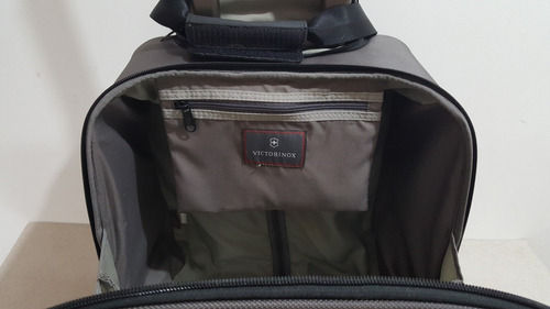Maleta Pequeña De Cabina Mano Victorinox 4 Ruedas 360 Leer (Usado)