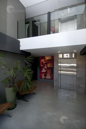 Venta Departamento Duplex 3 Ambientes Con Balcón Y Parrilla Saavedra