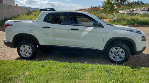 Imagem 2 de 14 de Fiat Toro 2018 1.8 16v Freedom Flex 4x2 Aut. 4p