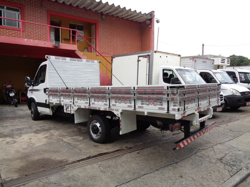 Iveco Daily 35s14 Carroceria Madeira