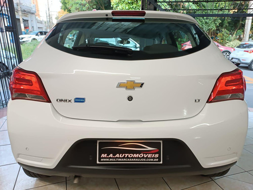 Chevrolet Onix 1.4AT LT