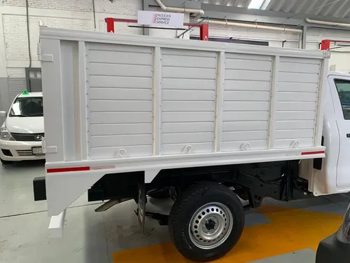 Nissan NP300 2.5 Chasis Cabina Mt Ac