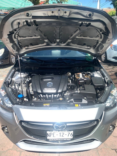 Imagen 8 de 9 de Mazda 2 Itouring 2016 Std