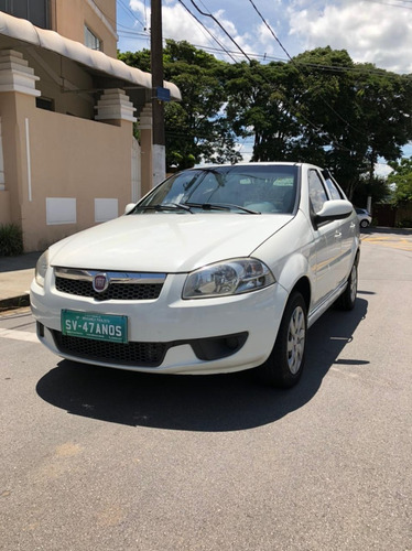 Imagem 1 de 10 de Fiat Siena