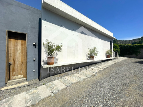 Gran Vista Condominio Casa En Arriendo 3d/3b Los Trapenses