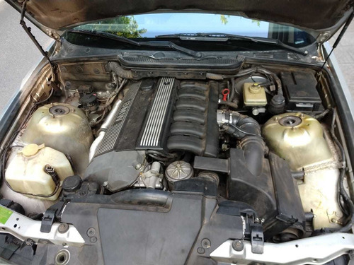 Bmw Serie 3 2.5 325i Sedan