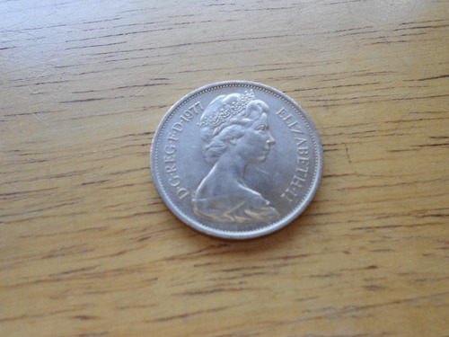 Moneda Reino Unido - 10 Nuevos Peniques - 1977