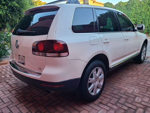 Volkswagen Touareg 4.2 V8 Tiptronic Climatronic 4x4 At