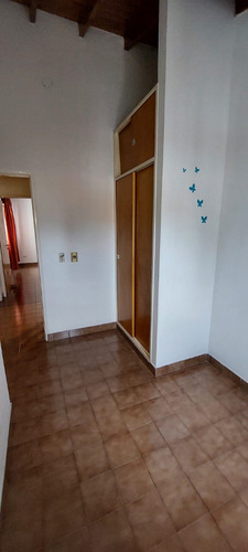 Venta Duplex 4 Ambientes Con Jardín /patio Y Lavadero Olavarria 4629 Caseros Tres Febrero