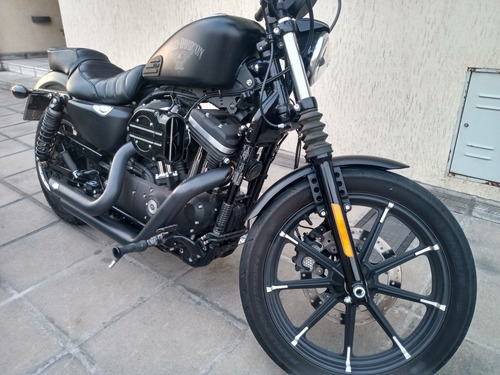 Harley Davidson Iron 883