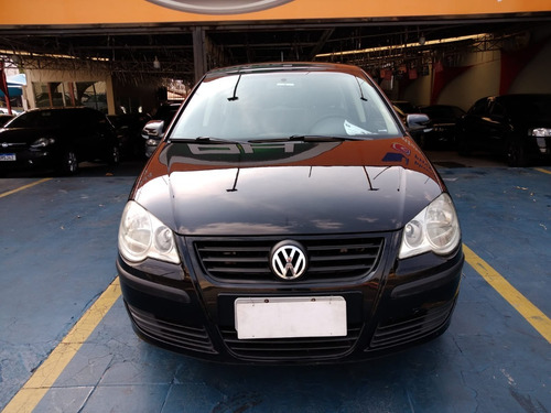 Imagem 2 de 12 de Volkswagen Polo Hatch. 1.6 8v (flex)