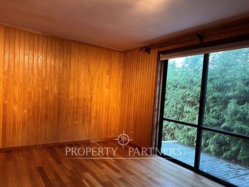 Casa En Excelente Ubicación, Teja Sur