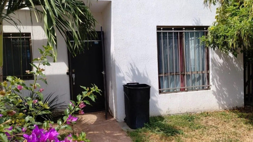 Casa De Una Planta En Mérida, En Fraccionamiento Las Américas
