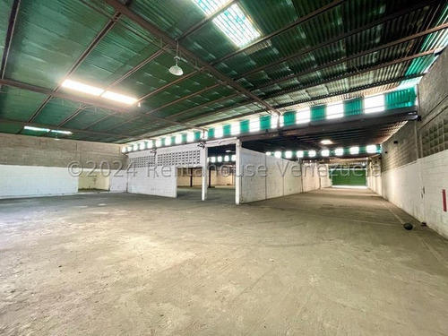 Galpon Comercial En Venta, En Zona Industrial I De Barquisimeto, 2 5 - 4 0 7, Ideal Para Tu Empresa, Ya Sea Para Almacén O Planta Procesadora Y Distribuidora, Francisco Rojas Norsicia Rentahouse!!!!!!