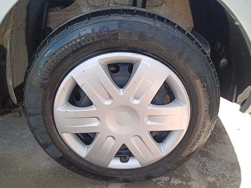 Imagem 8 de 14 de Renault Logan Life 1.0 Mt 2020